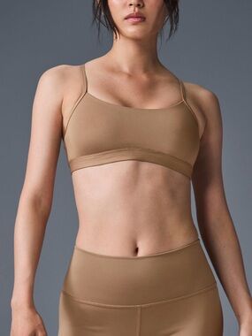Alo Everyday Soft Sports Bralette - Tan